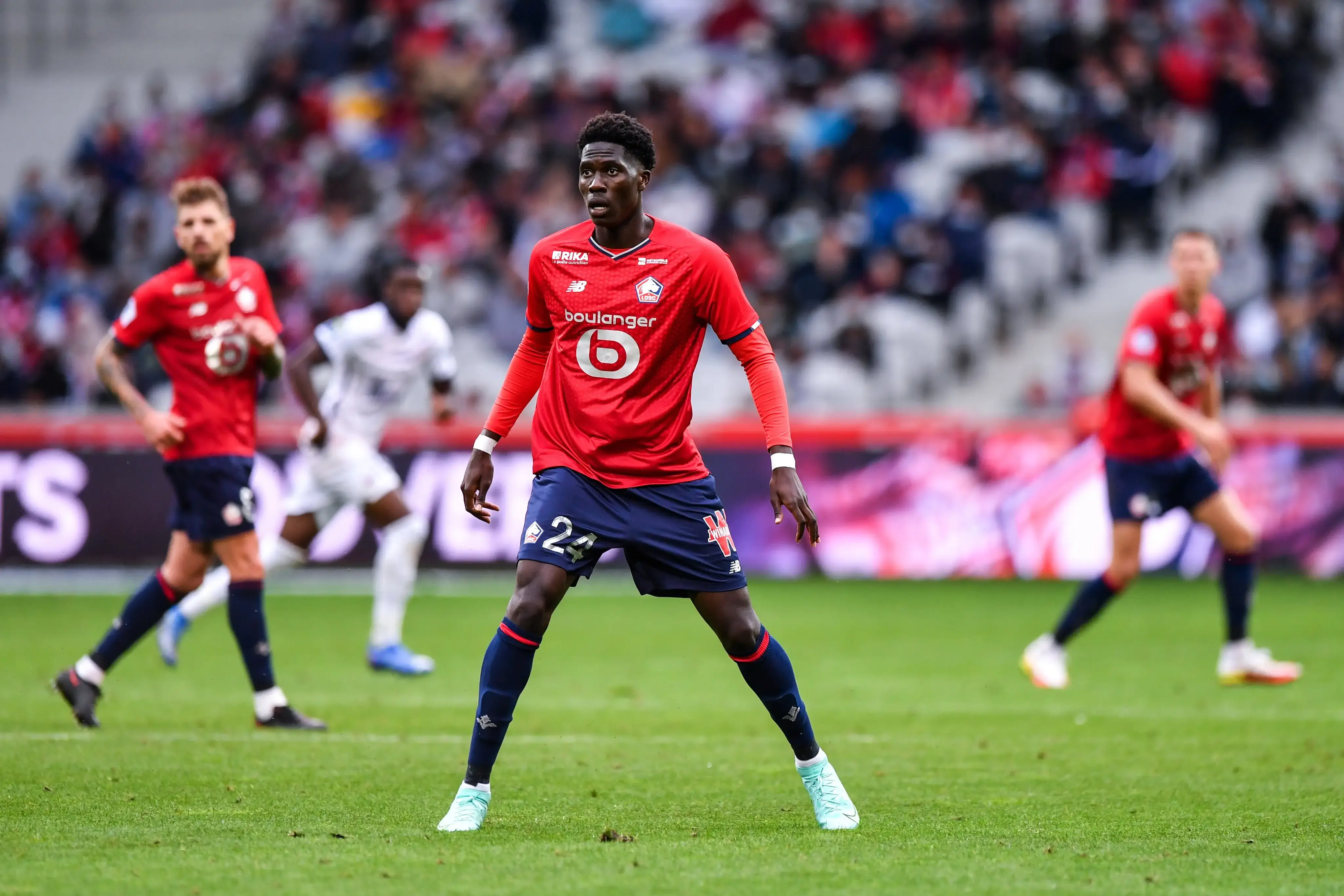 里尔队备战下一场比赛,志在必胜的简单介绍 里尔队备战下一场比赛,志在必胜的简单介绍