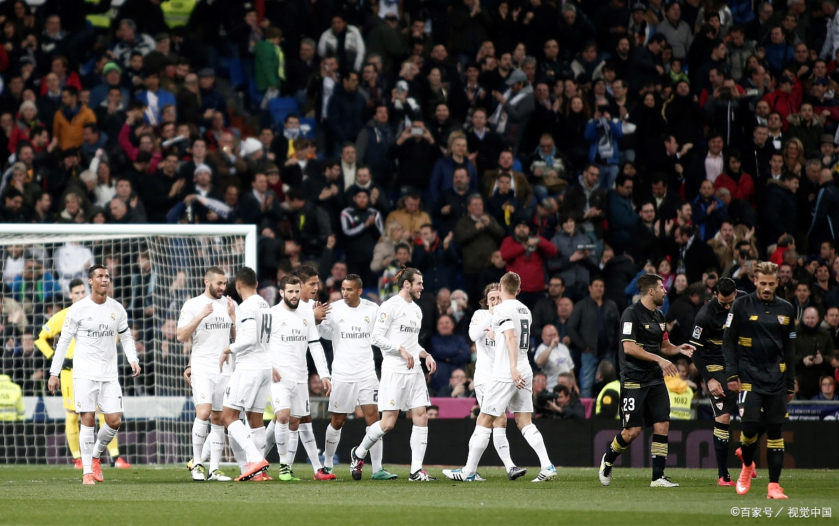 皇马队前锋状态回暖，连续进球破门