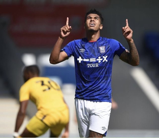 朴茨茅斯青训球员表现亮眼备战下一场比赛的简单介绍 朴茨茅斯青训球员表现亮眼备战下一场比赛的简单介绍