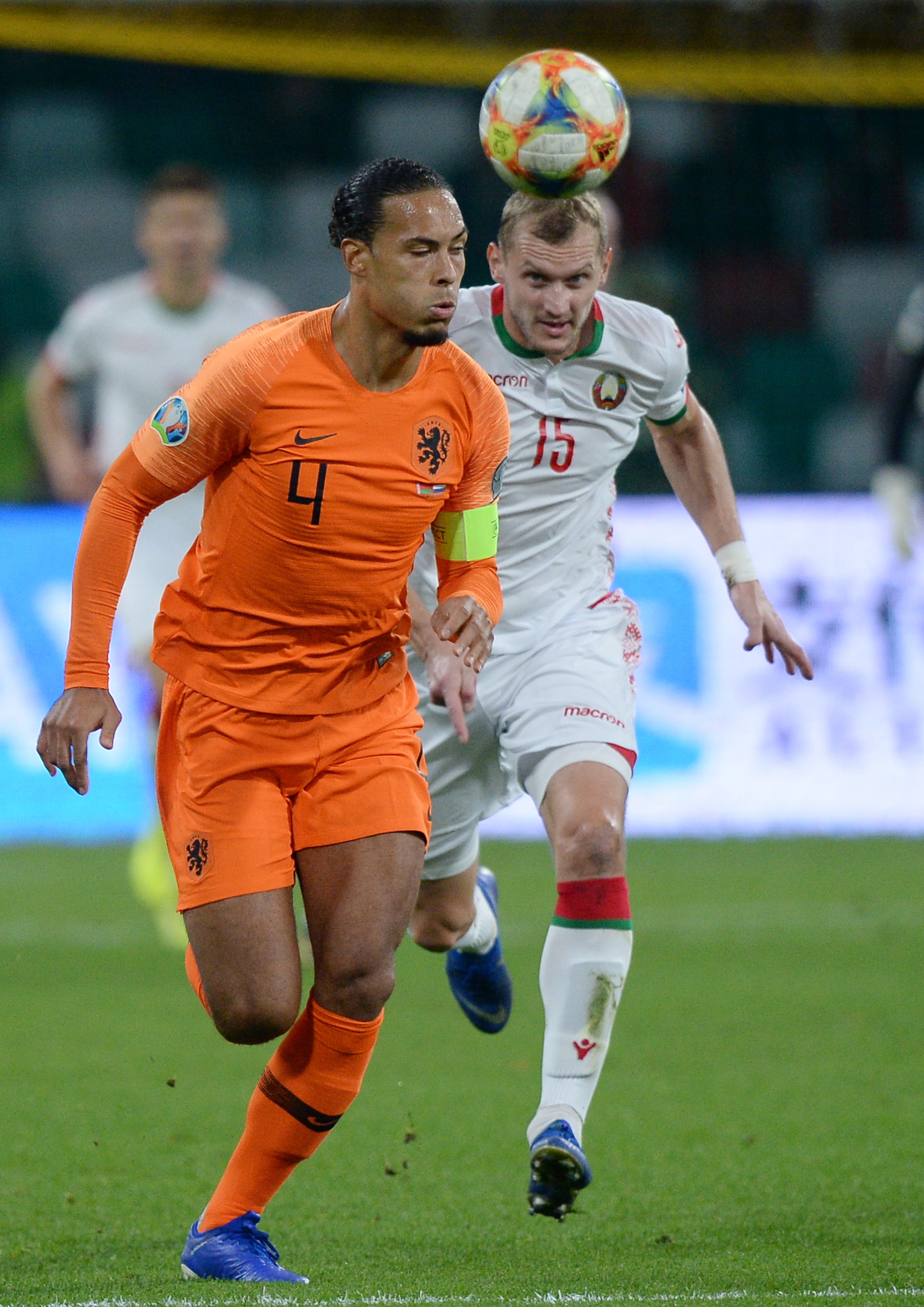 荷兰客场战胜白俄罗斯，实现三连胜的简单介绍