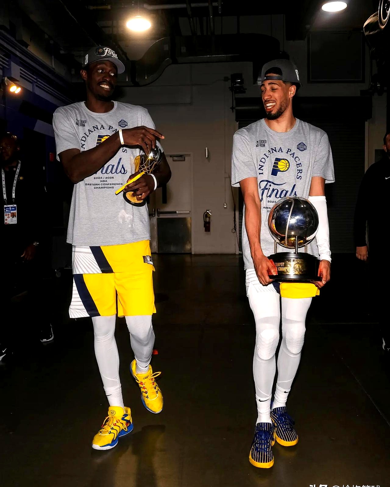 步行者队全队发威，轻松击败对手