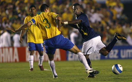 包含欧洲联赛交锋南美球队，掀起激烈角逐的词条