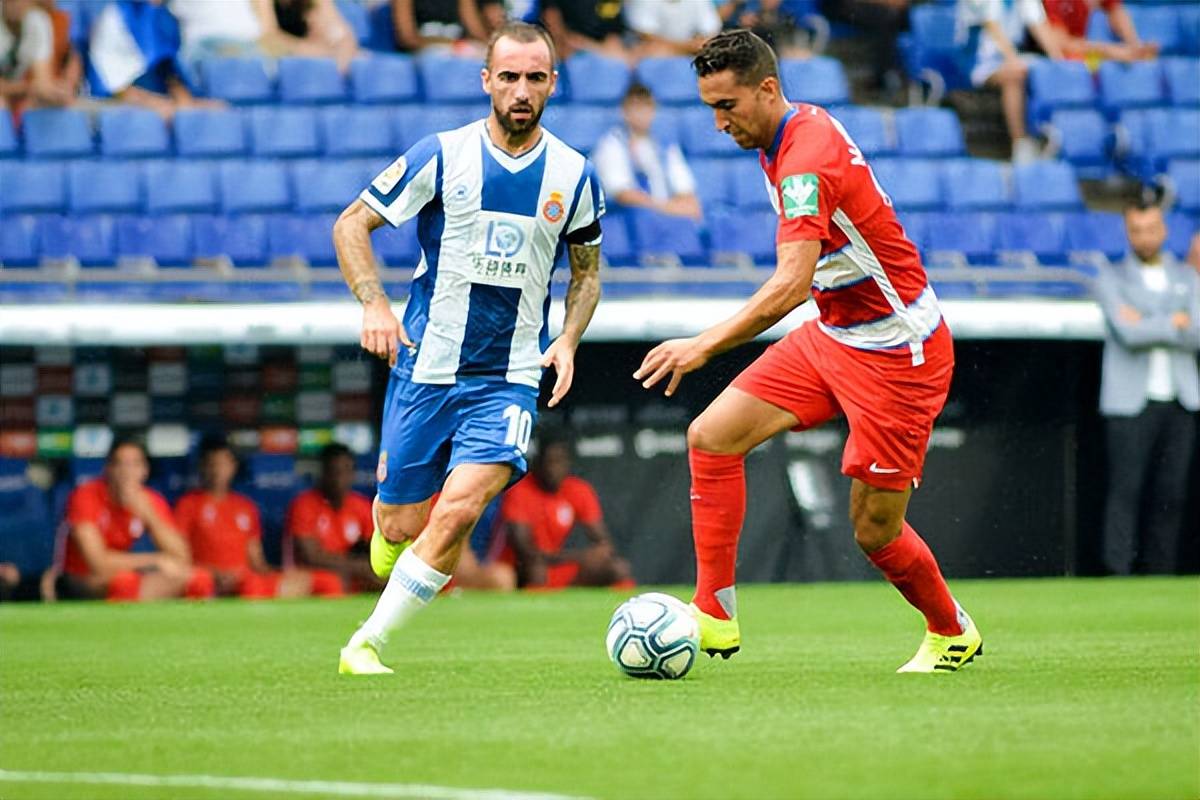 爱游戏新闻-格拉纳达客场逆转，击败西班牙人