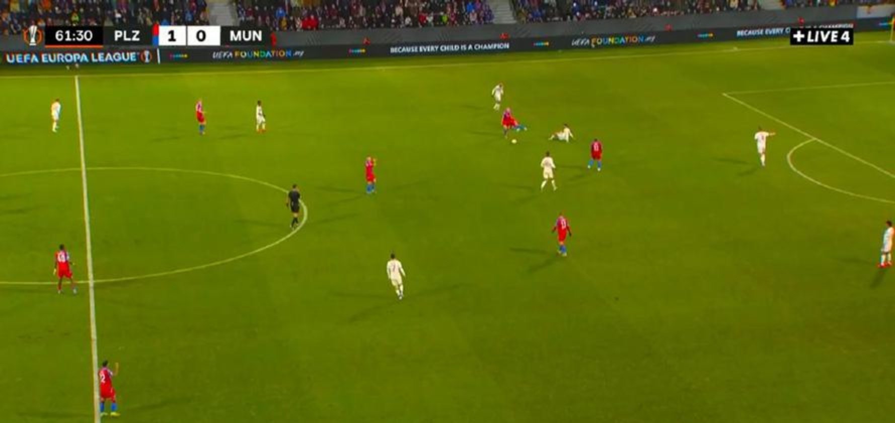 曼联射手状态回暖连续比赛破门 曼联射手状态回暖连续比赛破门