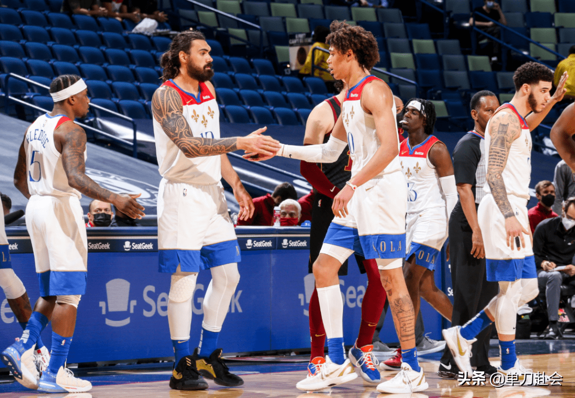 爱游戏vip注册-包含鹈鹕队团队意识迸发：球队团结互助拼劲足，联手取胜领先对手的词条