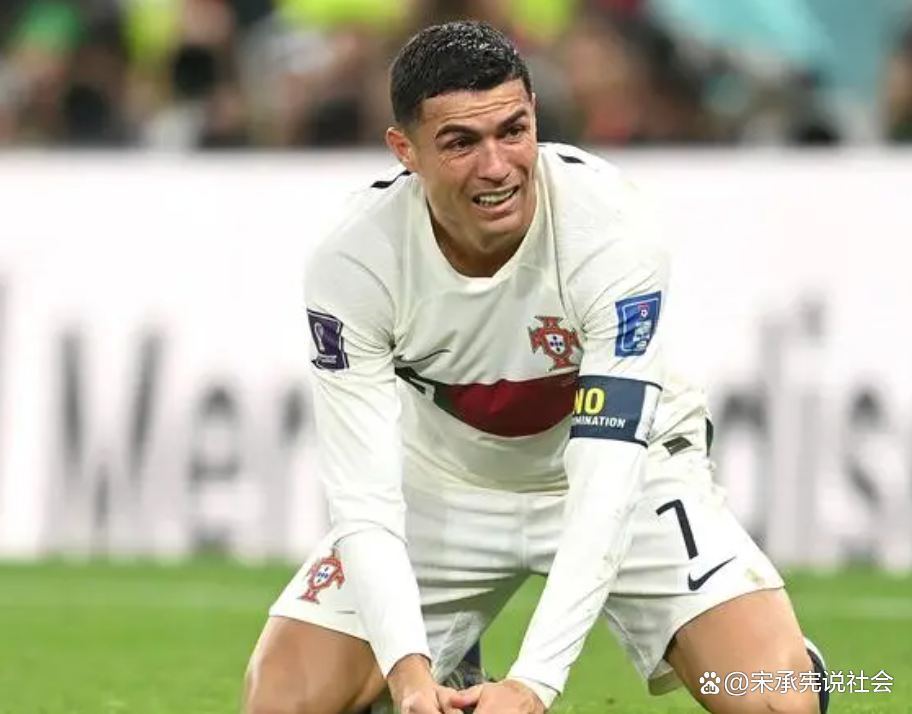 C罗39岁宣布重大决定，决定结束职业生涯！