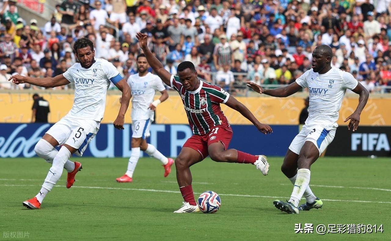 包含切尔西连胜愈发强势晋级欧冠的词条